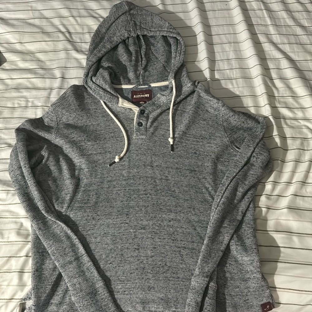 ALESBURY

Keaton Thermal Henley Hoodie
L | Dark Grey